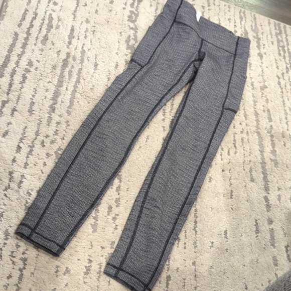 Lululemon Speed Up Tight 28" *Full-On Luxtreme Luon Variegated Knit Black Hthrd - Picture 12 of 13